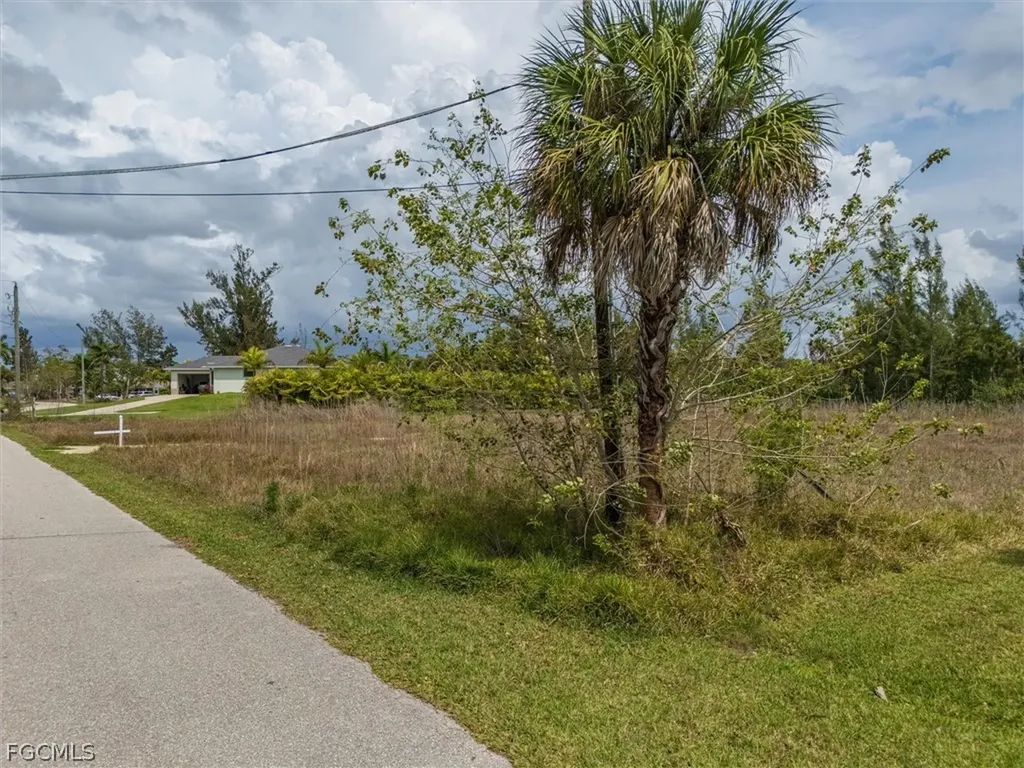 7324 Lake Drive Fort Myers FL 33908