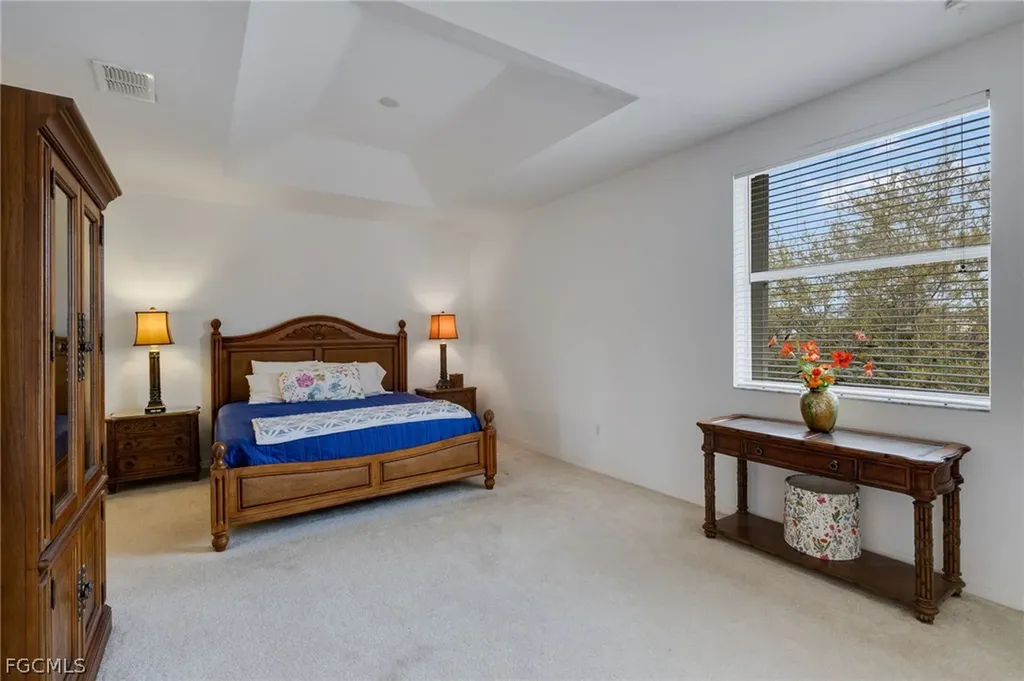 944 Golden Pond Court Cape Coral FL 33909