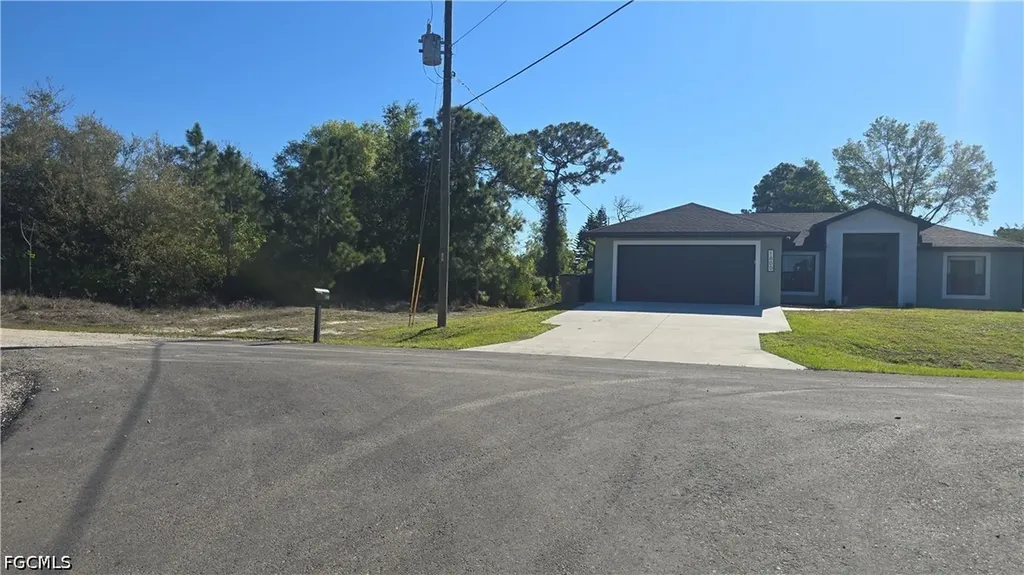 1600 Fred Avenue N Lehigh Acres FL 33971