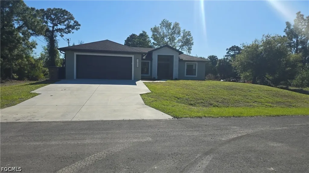1600 Fred Avenue N Lehigh Acres FL 33971