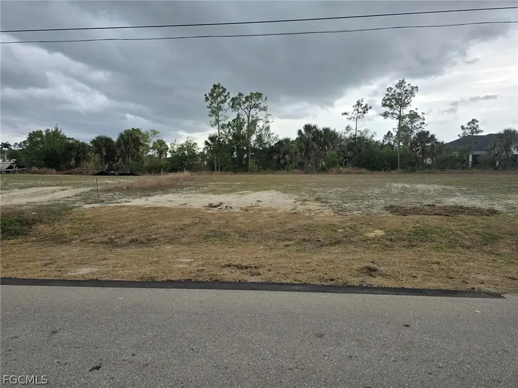 1440 NE 33rd Street Cape Coral FL 33909
