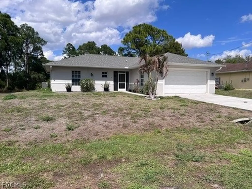 1107 Enrique Street E Lehigh Acres FL 33974