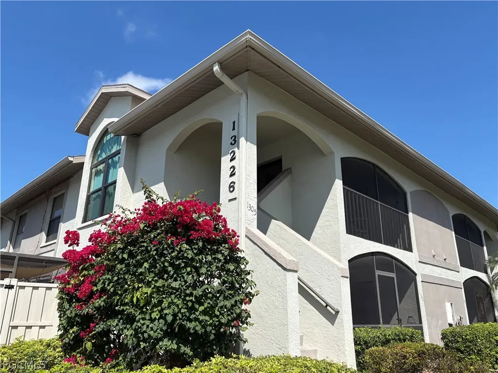 13226 Whitehaven Lane Fort Myers FL 33966