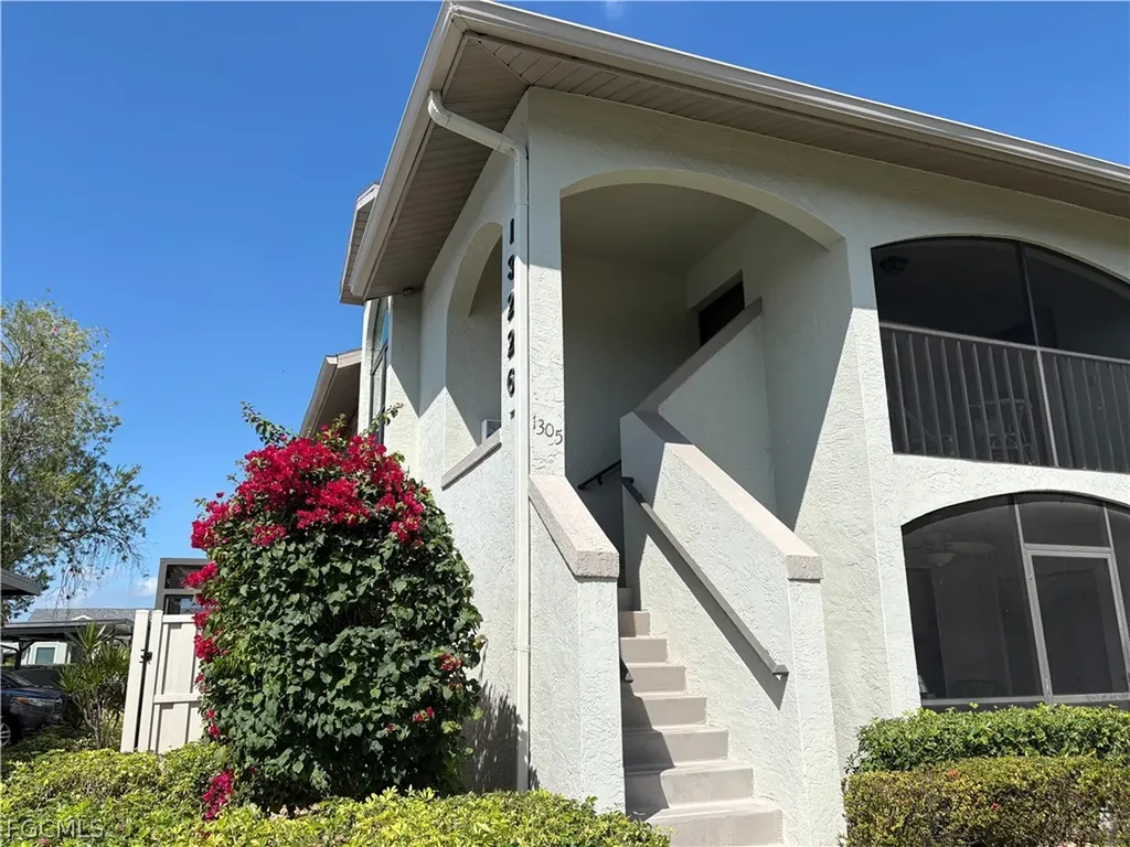13226 Whitehaven Lane Fort Myers FL 33966