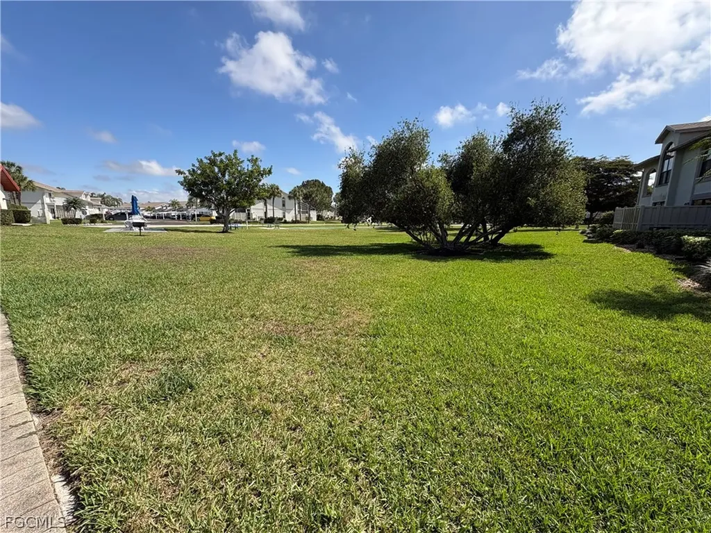 13226 Whitehaven Lane Fort Myers FL 33966