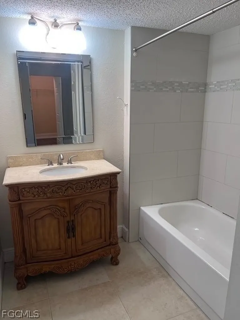 12571 Equestrian Circle Fort Myers FL 33907
