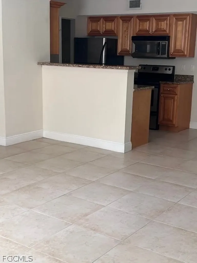 12571 Equestrian Circle Fort Myers FL 33907