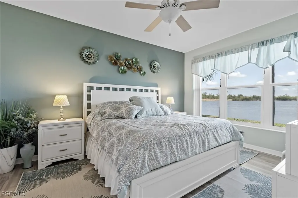 2623 Somerville Loop Cape Coral FL 33991