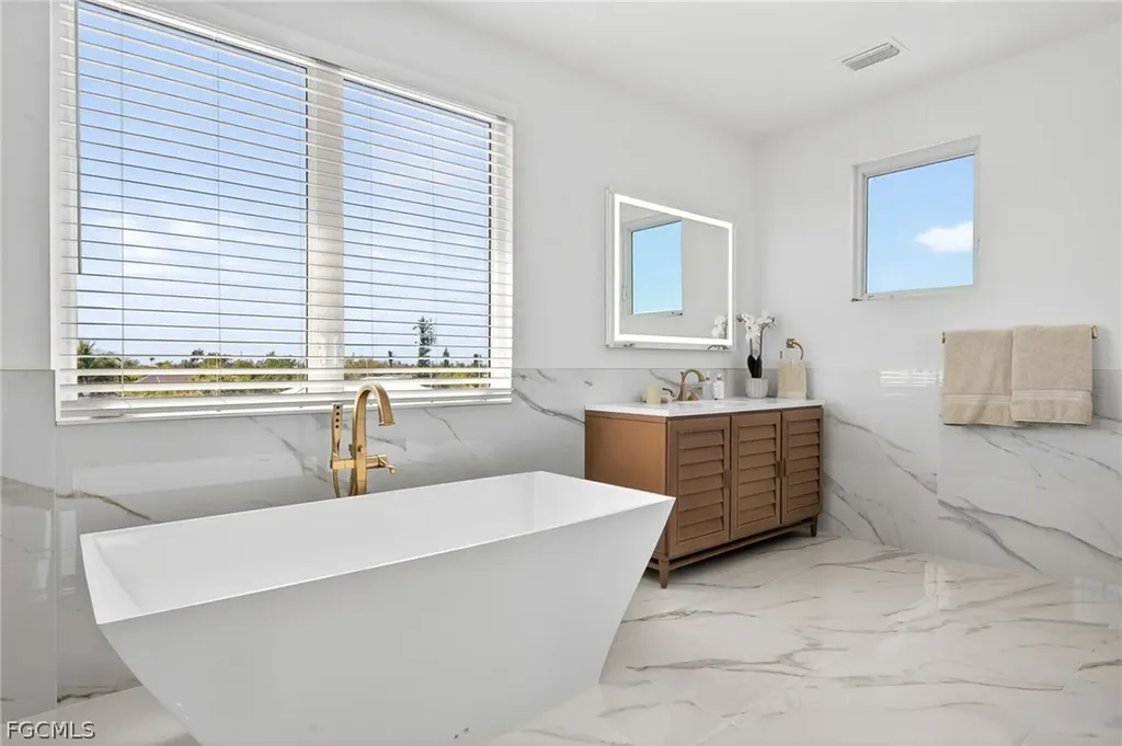 1272 Par View Drive Sanibel FL 33957