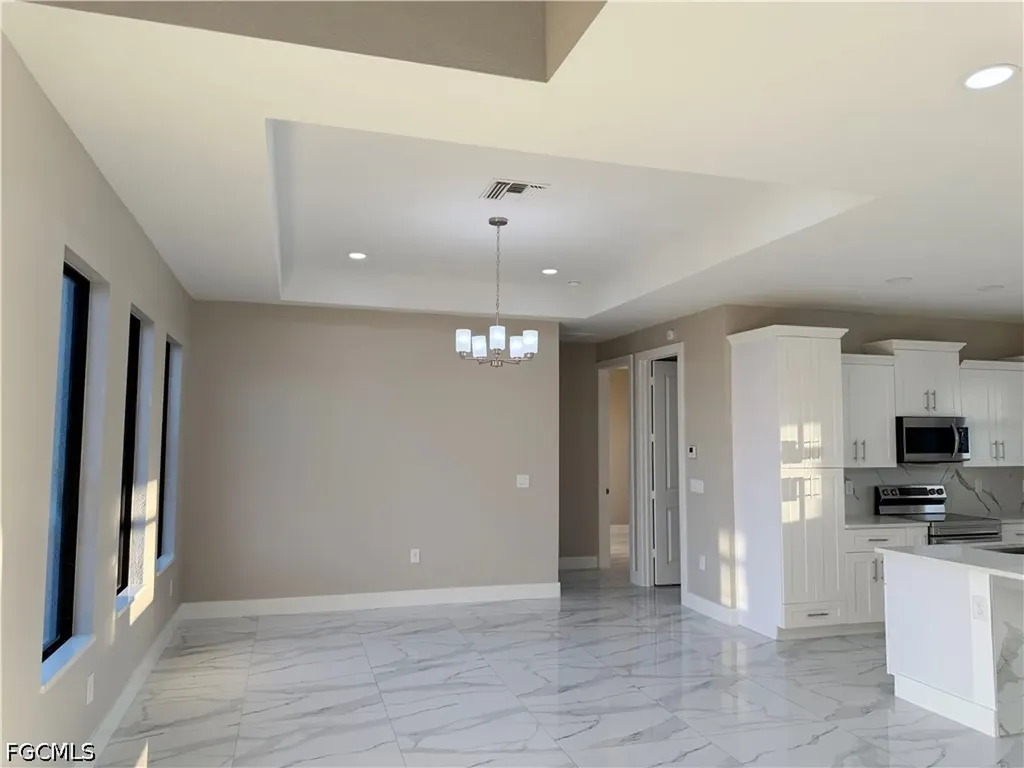 2 NE 3rd Lane Cape Coral FL 33909
