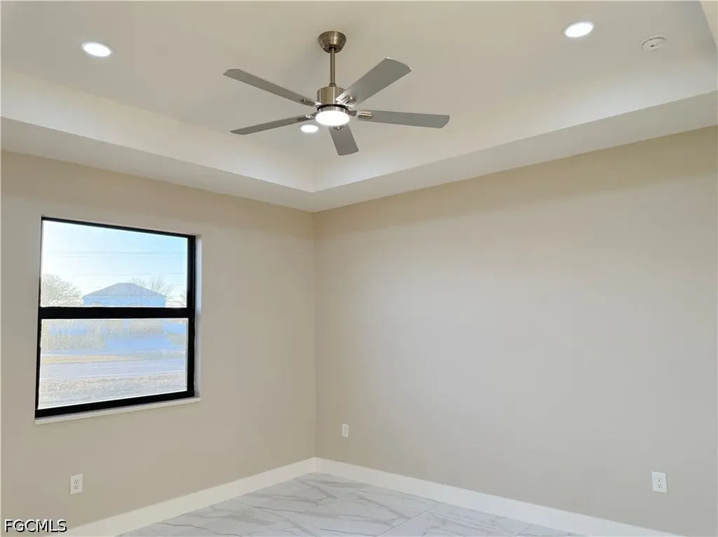 2 NE 3rd Lane Cape Coral FL 33909