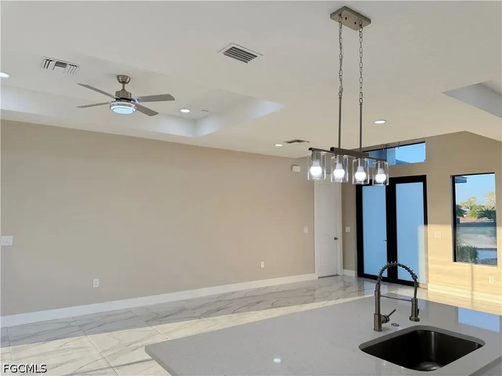 2 NE 3rd Lane Cape Coral FL 33909