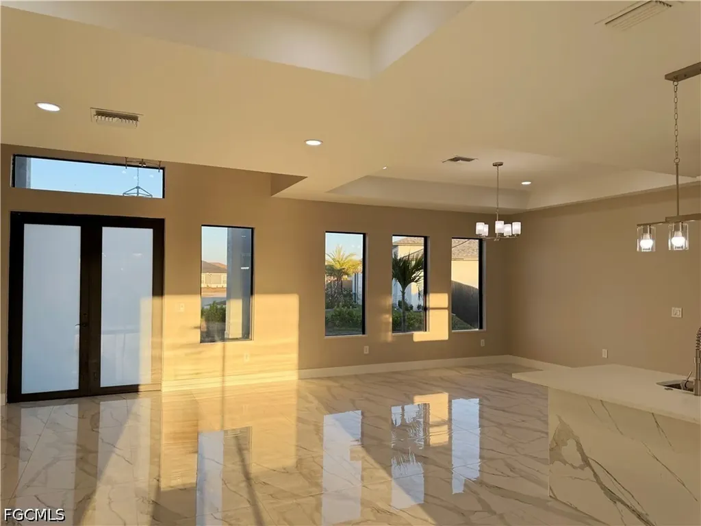 2 NE 3rd Lane Cape Coral FL 33909