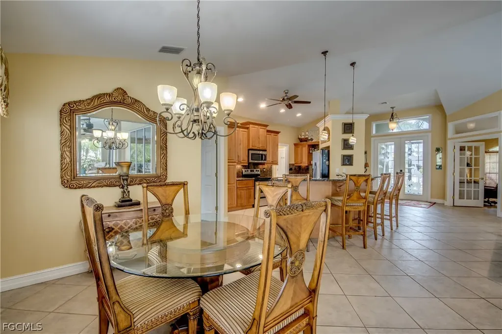 3809 SW 11th Court Cape Coral FL 33914