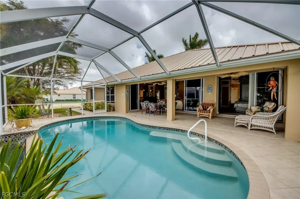 3809 SW 11th Court Cape Coral FL 33914