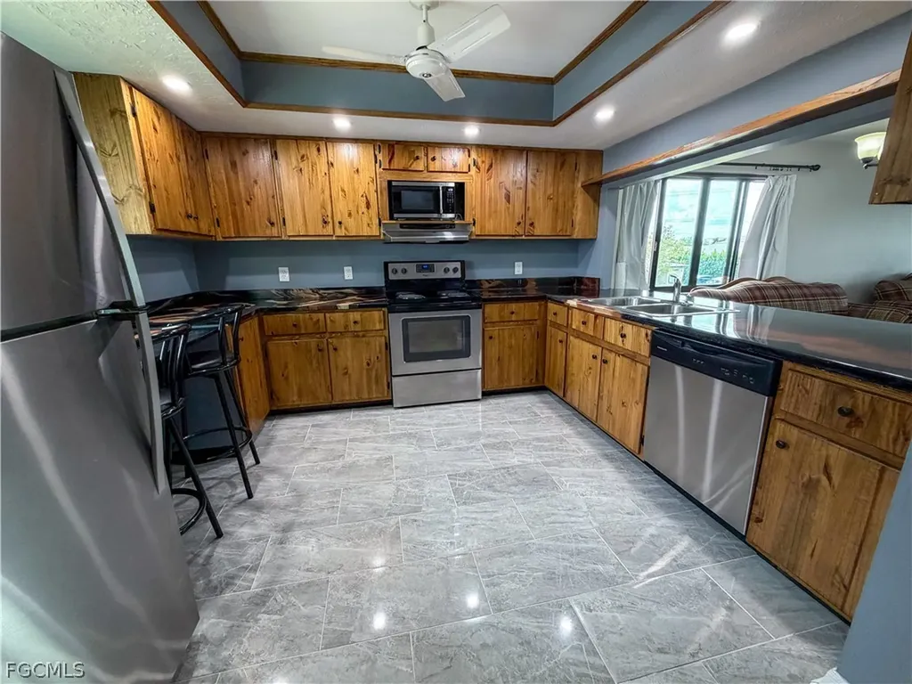 232 Cape Coral Parkway E Cape Coral FL 33904
