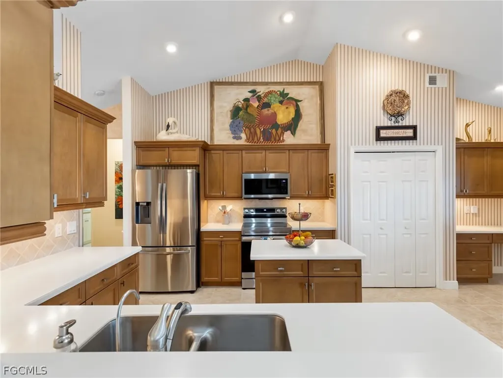 15567 Caloosa Creek Circle Fort Myers FL 33908