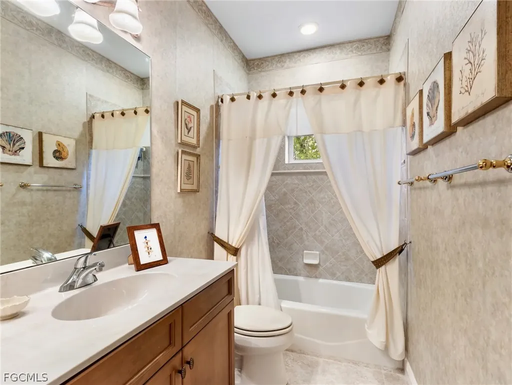 15567 Caloosa Creek Circle Fort Myers FL 33908
