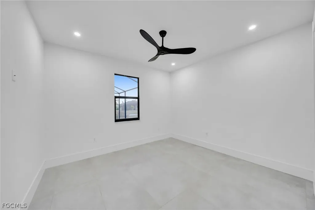 836 SW 36th Terrace Cape Coral FL 33914