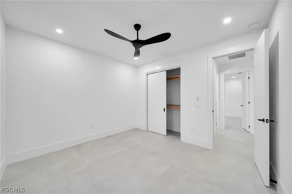 836 SW 36th Terrace Cape Coral FL 33914