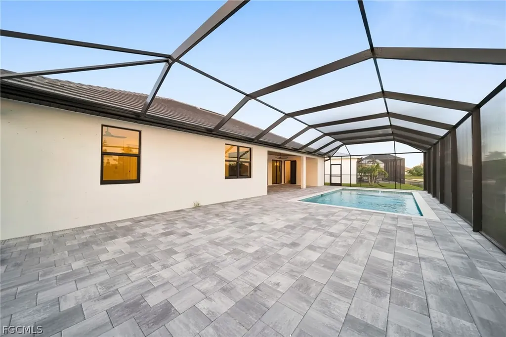 836 SW 36th Terrace Cape Coral FL 33914