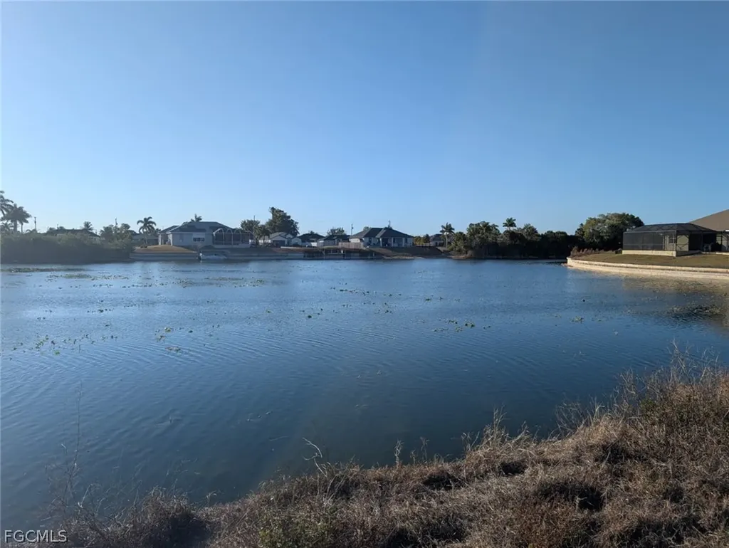 1810 NE 24th Avenue Cape Coral FL 33909