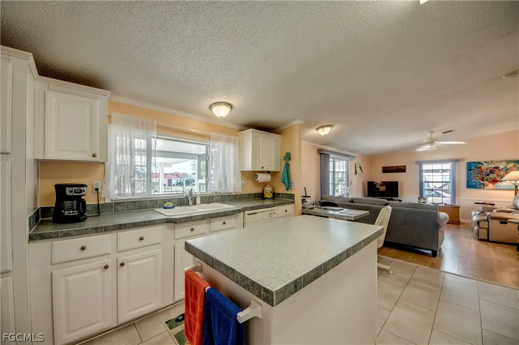 4892 Gulfgate Lane St. James City FL 33956