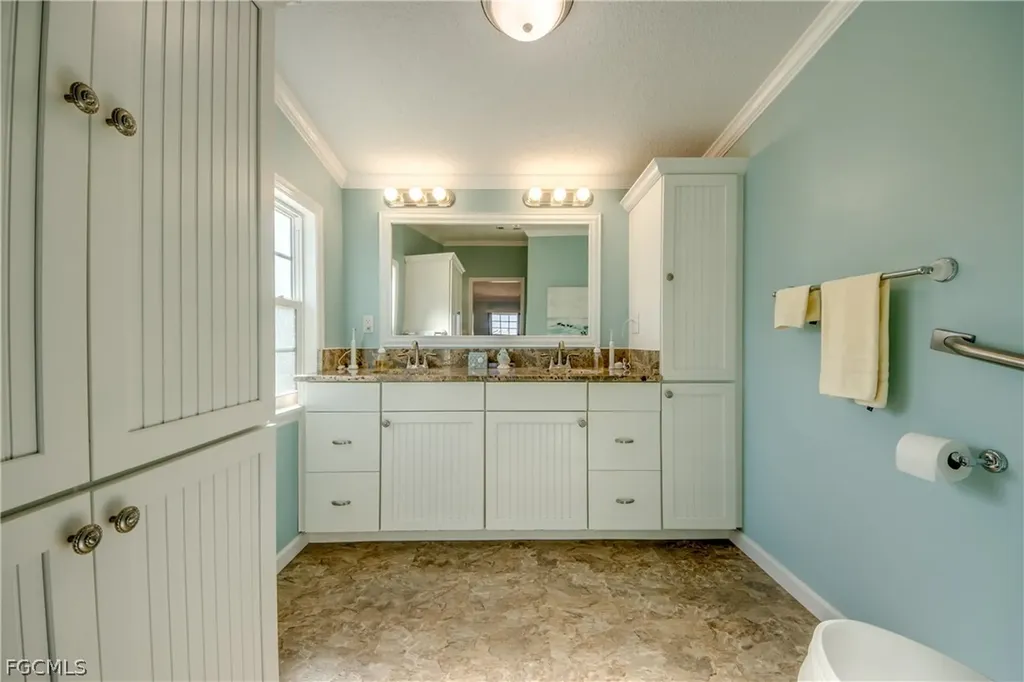 4892 Gulfgate Lane St. James City FL 33956