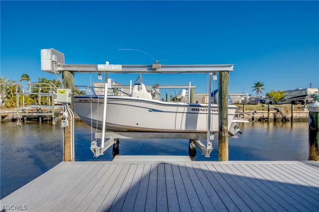 4892 Gulfgate Lane St. James City FL 33956