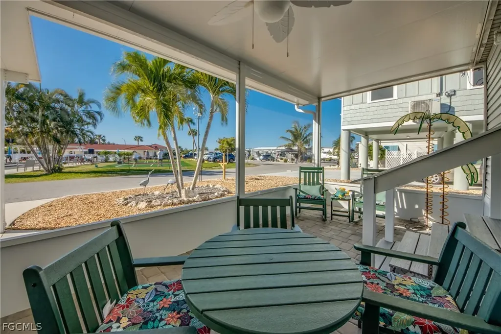 4892 Gulfgate Lane St. James City FL 33956