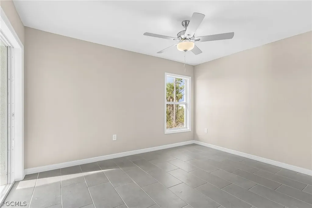 1704 NE 33rd Lane Cape Coral FL 33909