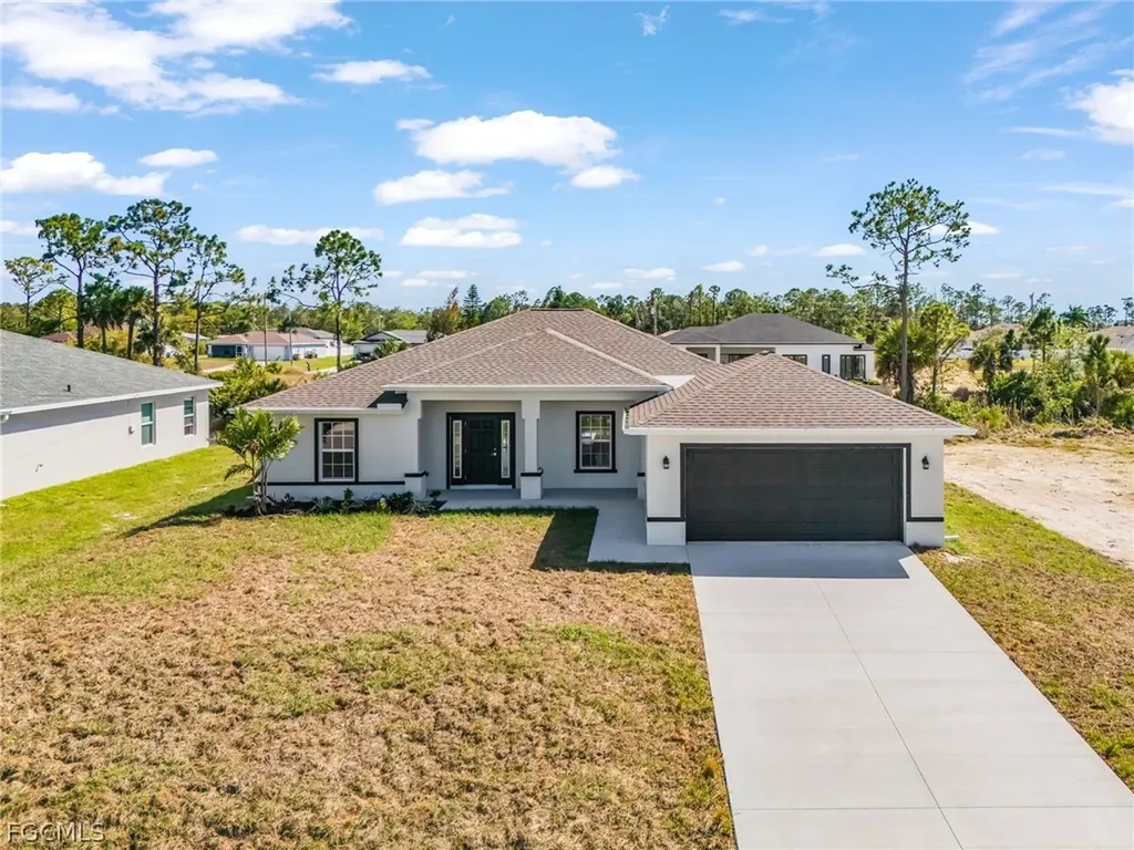 1704 NE 33rd Lane Cape Coral FL 33909