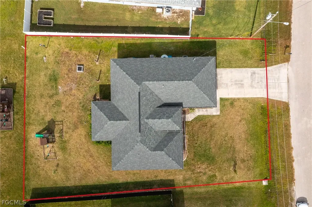 228 NW 29th Avenue Cape Coral FL 33993