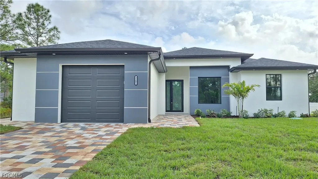 3205 34th Street W Lehigh Acres FL 33971