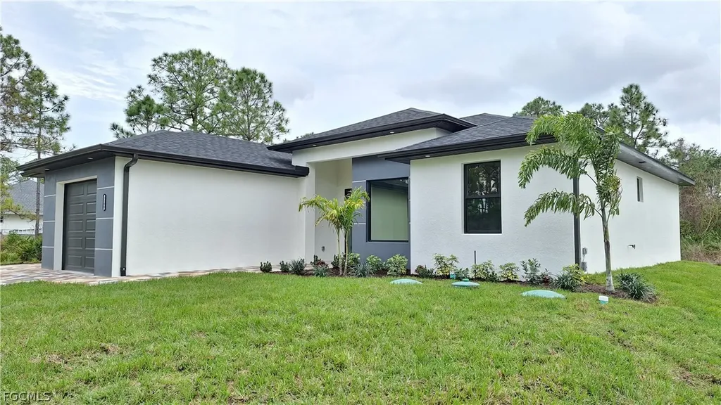 3205 34th Street W Lehigh Acres FL 33971