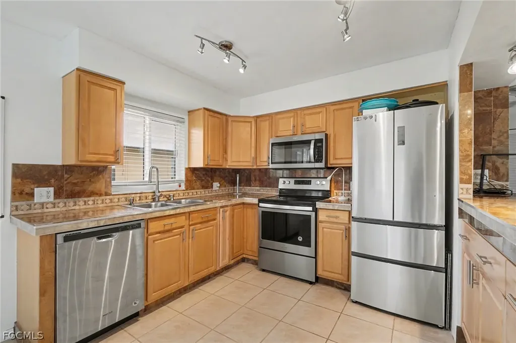 4910 Viceroy Street Cape Coral FL 33904