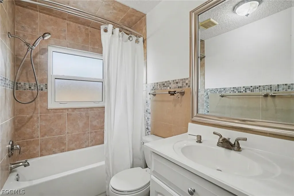 4910 Viceroy Street Cape Coral FL 33904