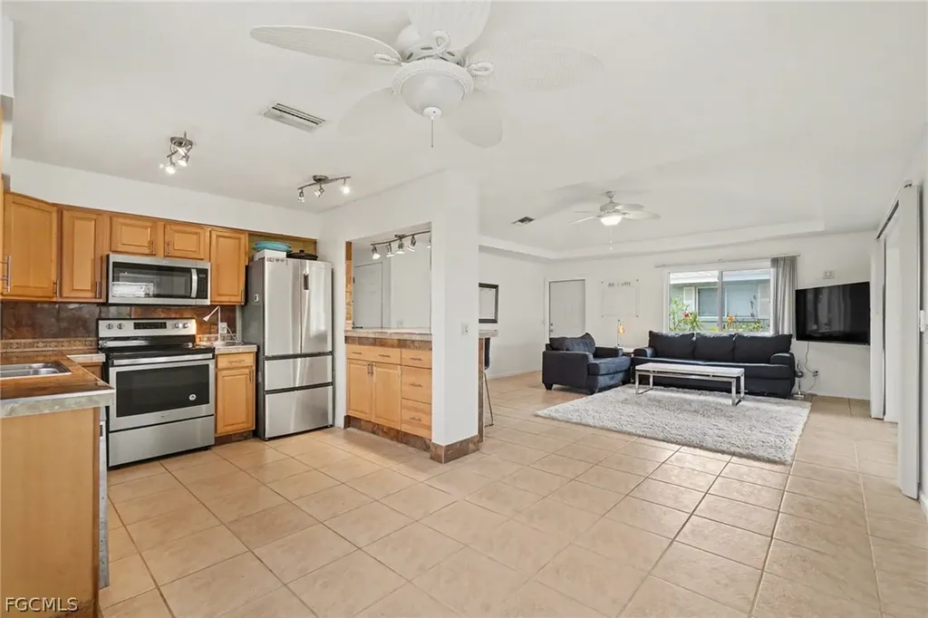 4910 Viceroy Street Cape Coral FL 33904