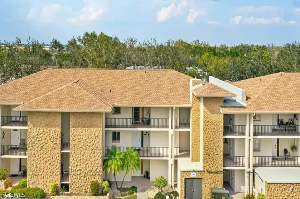 2100 Barkeley Lane Fort Myers FL 33907