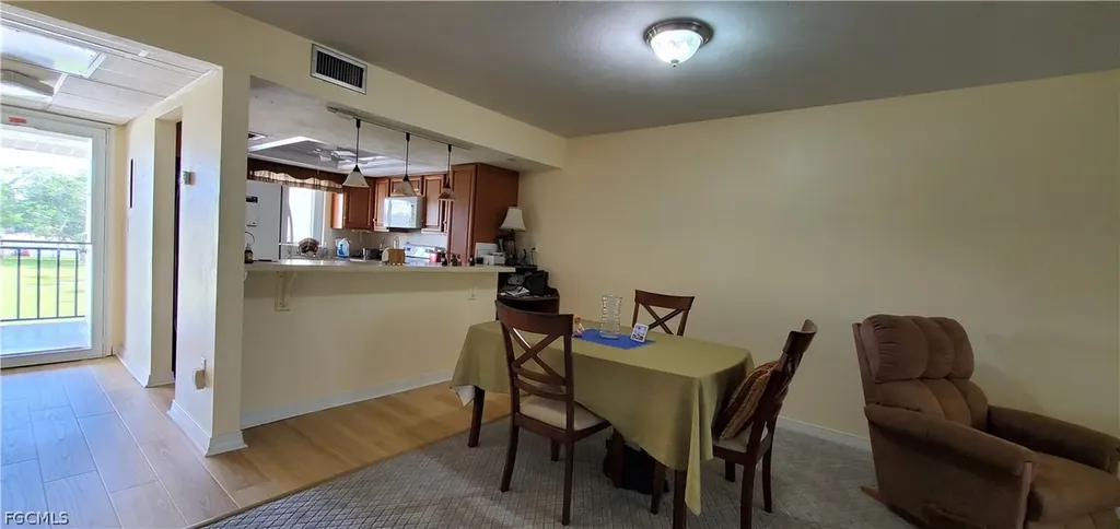 2100 Barkeley Lane Fort Myers FL 33907