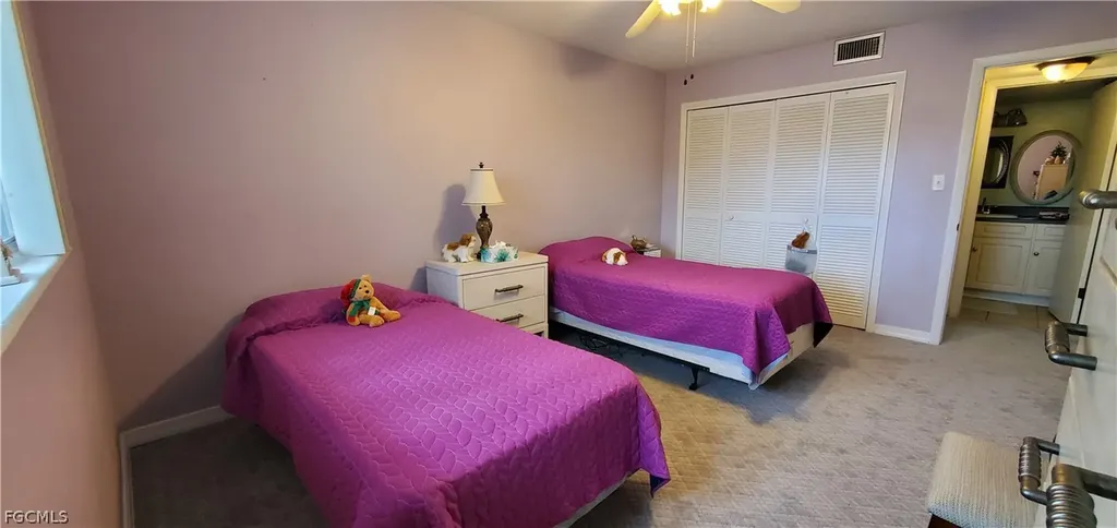 2100 Barkeley Lane Fort Myers FL 33907