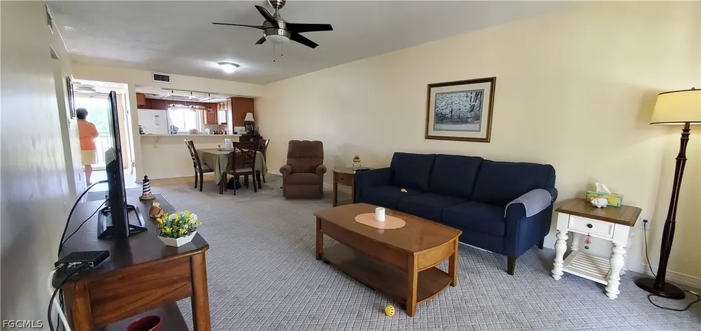 2100 Barkeley Lane Fort Myers FL 33907
