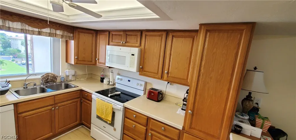 2100 Barkeley Lane Fort Myers FL 33907