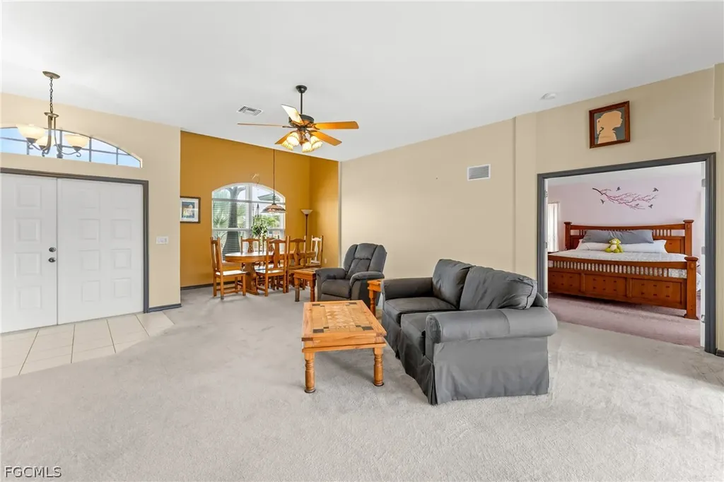 1128 SW 41st Terrace Cape Coral FL 33914