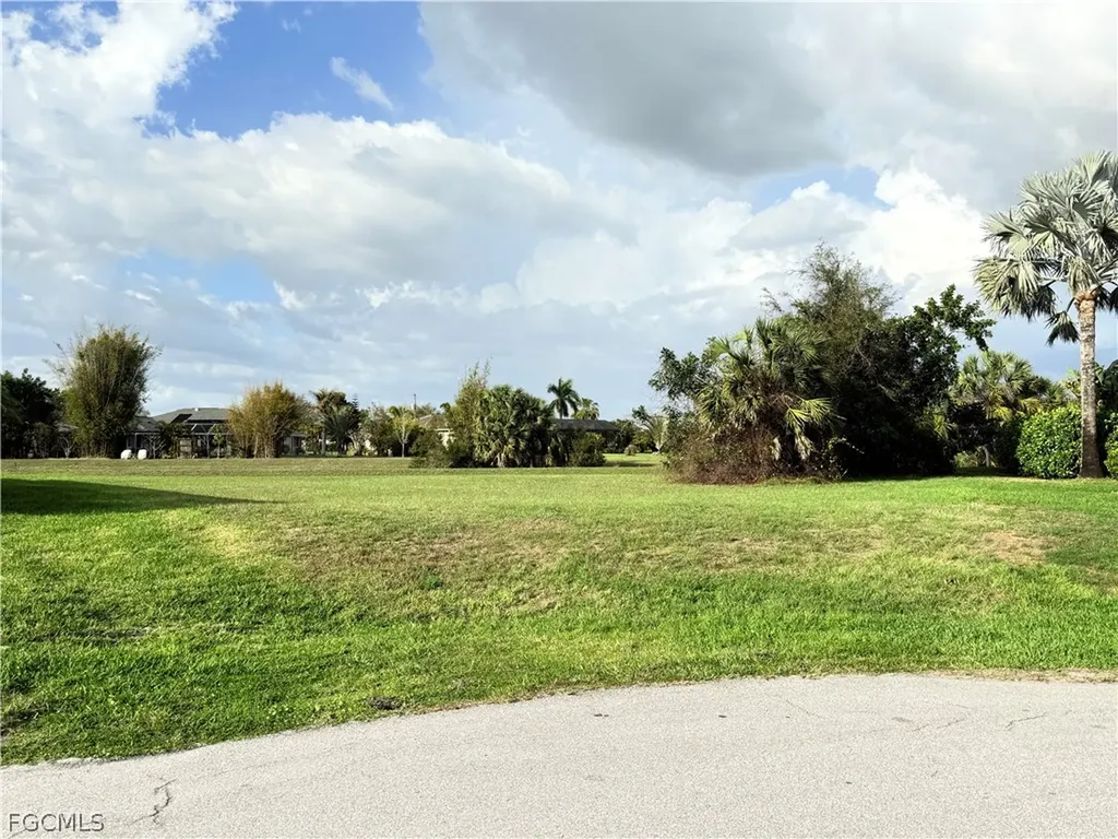 335 Vitorio Street Punta Gorda FL 33983