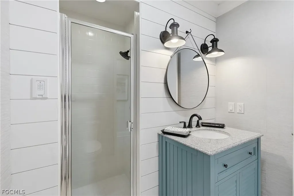 4870 W Boulevard Court Naples FL 34103