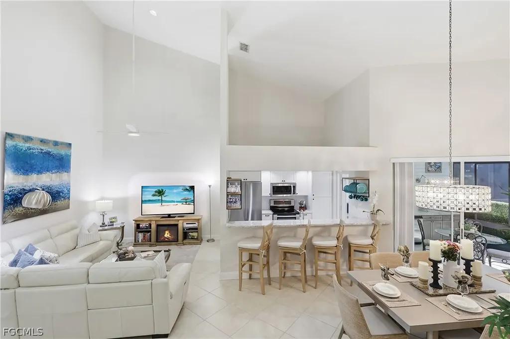 4870 W Boulevard Court Naples FL 34103