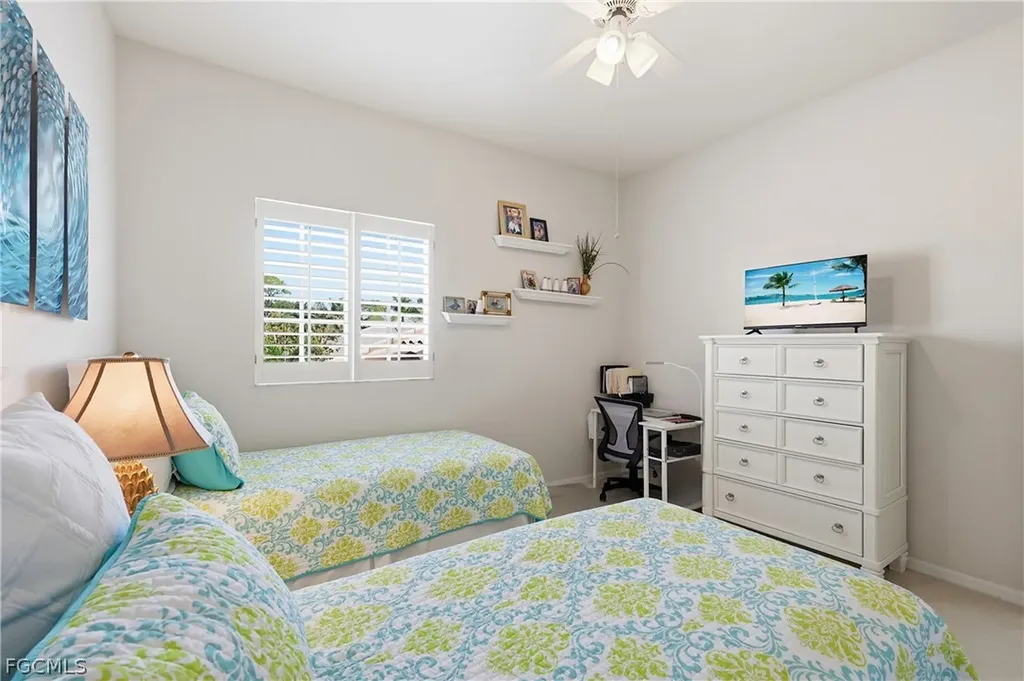 4870 W Boulevard Court Naples FL 34103