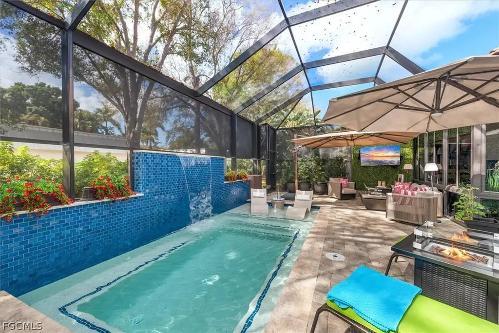 4870 W Boulevard Court Naples FL 34103