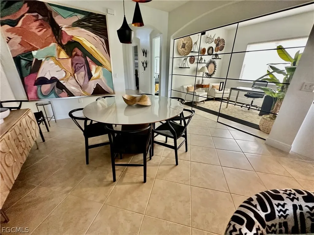 12454 Kentwood Avenue Fort Myers FL 33913